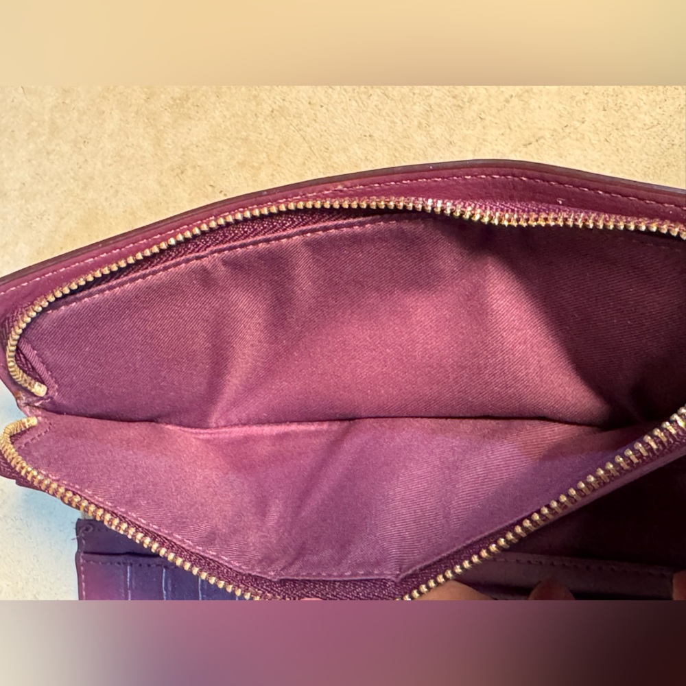 Coach Purple Leather Wallet - Picture 10 of 10